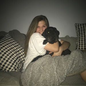 Meet your Posher, Bella